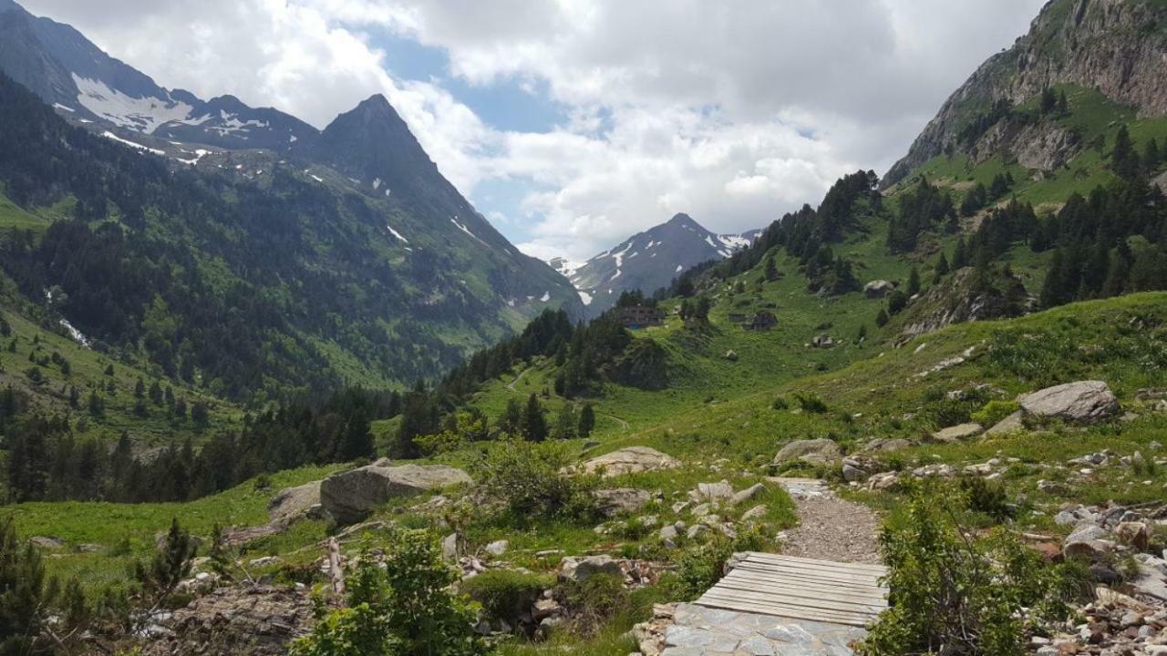 شقة Magic Pirineos Anciles المظهر الخارجي الصورة