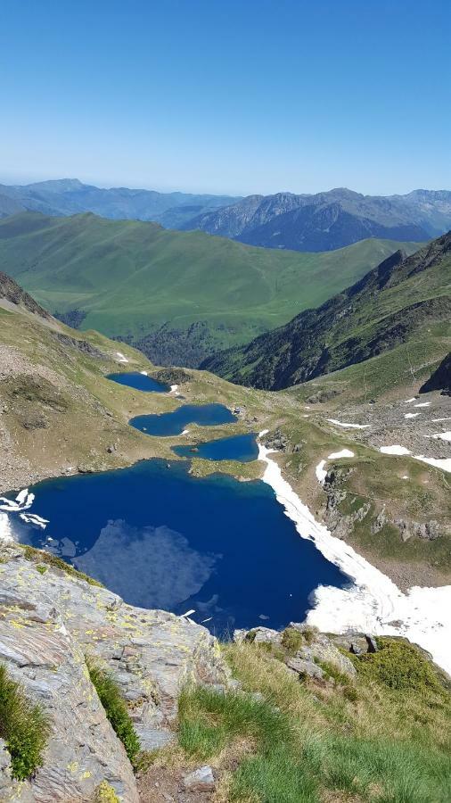 شقة Magic Pirineos Anciles المظهر الخارجي الصورة